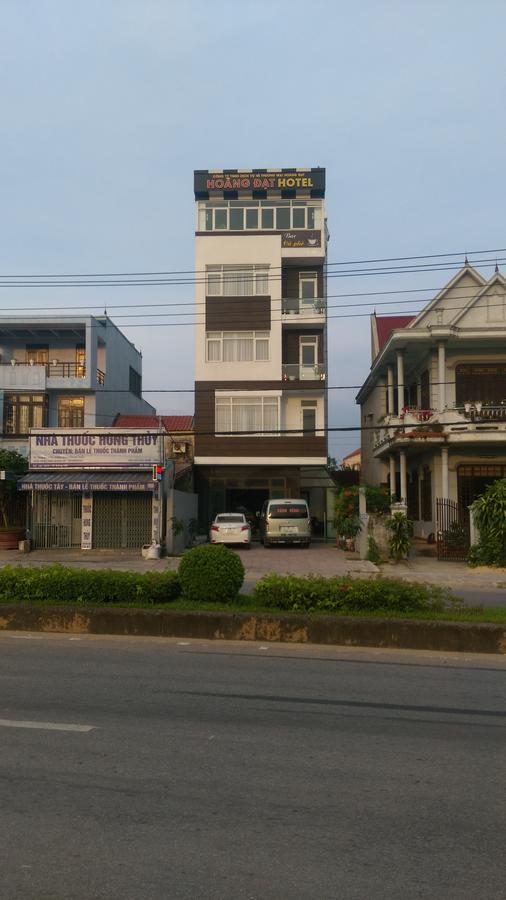 Hoang Dat Hotel ドンホイ エクステリア 写真