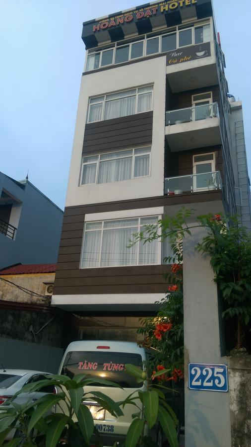Hoang Dat Hotel ドンホイ エクステリア 写真