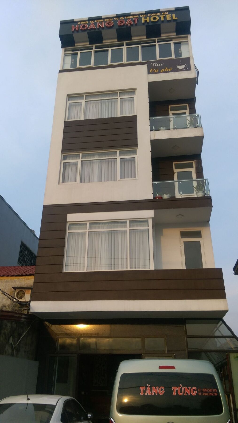 Hoang Dat Hotel ドンホイ エクステリア 写真